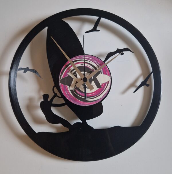 upcycling Schallplatten Wanduhr "Surfer" – Bild 2